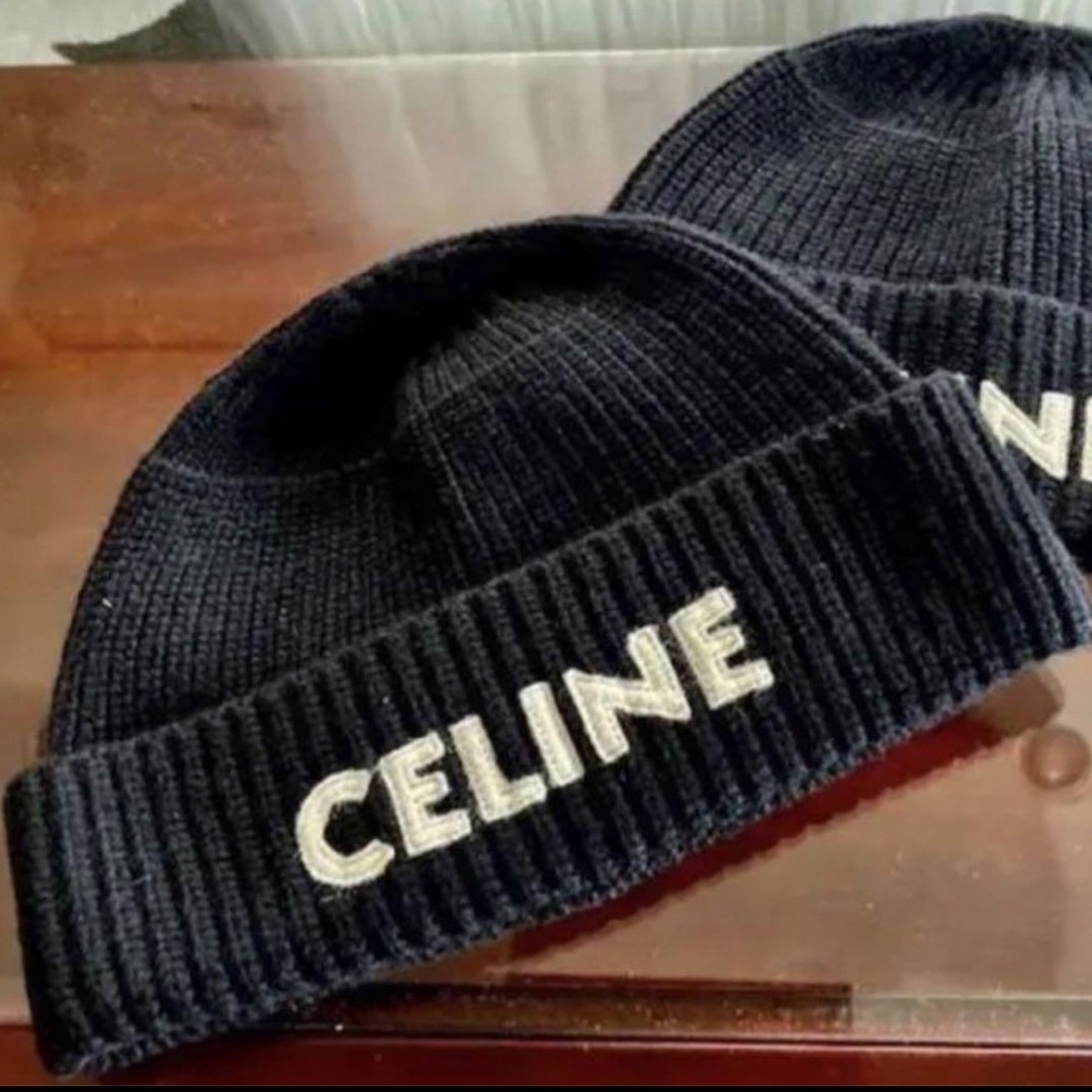 celine(セリーヌ)のユウキ様専用 CELINE エンブロイダリーニット帽 ビーニー メンズの帽子(ニット帽/ビーニー)の商品写真