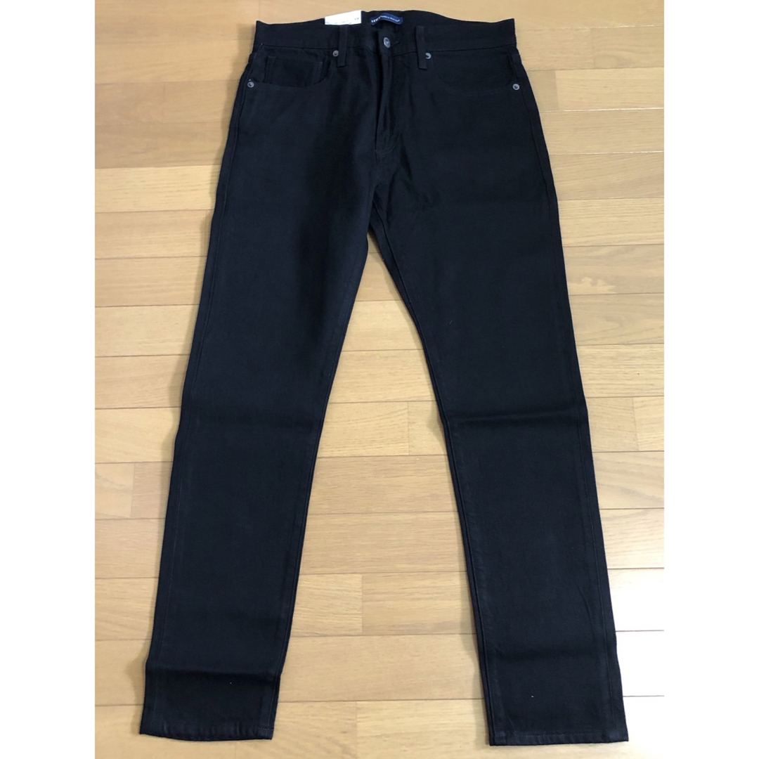 Levi's(リーバイス)のLMC 512 SLIM TAPER LAGUNA BLACK SELVEDGE メンズのパンツ(デニム/ジーンズ)の商品写真