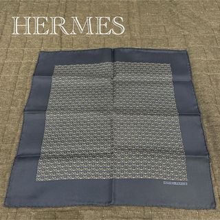 エルメス(Hermes)のHERMES エルメス プチカレ シルク ハンカチ ロゴ(ハンカチ)