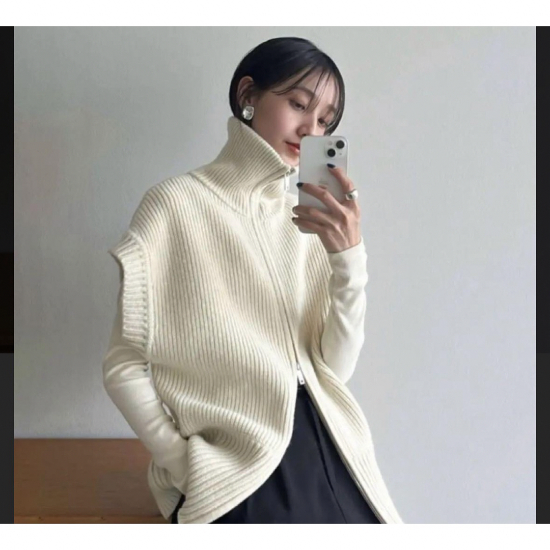 正規品!CLANEクラネ☆ZIP COLLAR KNIT VESTニットベスト 正規品!CLANEクラネ☆ZIP COLLAR KNIT VESTニットベスト