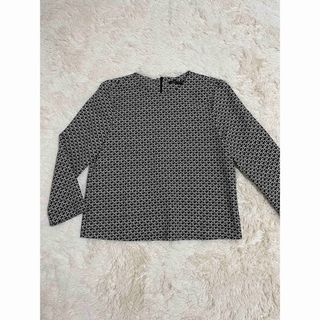 ザラ(ZARA)のZARA トップス(Tシャツ(長袖/七分))