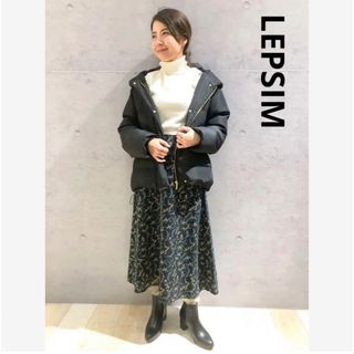 レプシィム(LEPSIM)の【LEPSIM】フレアスカート ロングスカート　ネイビー　花柄　M　上品(ロングスカート)