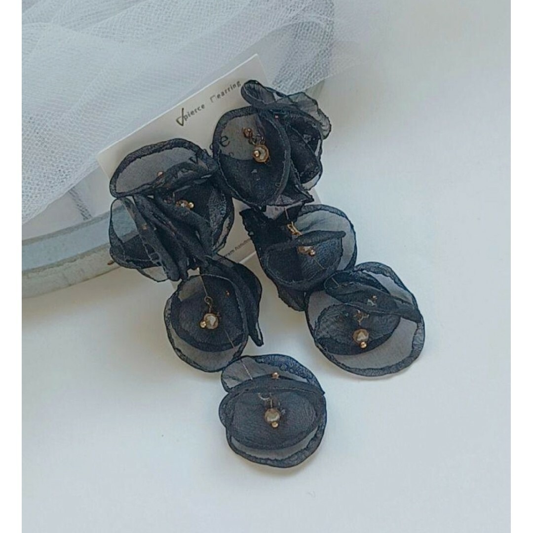 シフォン ピアス イヤリング ブライダル ブラック ハンドメイド ハンドメイドのアクセサリー(ピアス)の商品写真