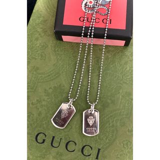 グッチ(Gucci)のグッチ ペアネックレス ミニクレストチャーム ネックレス/ ペンダント/チョーカ(ネックレス)