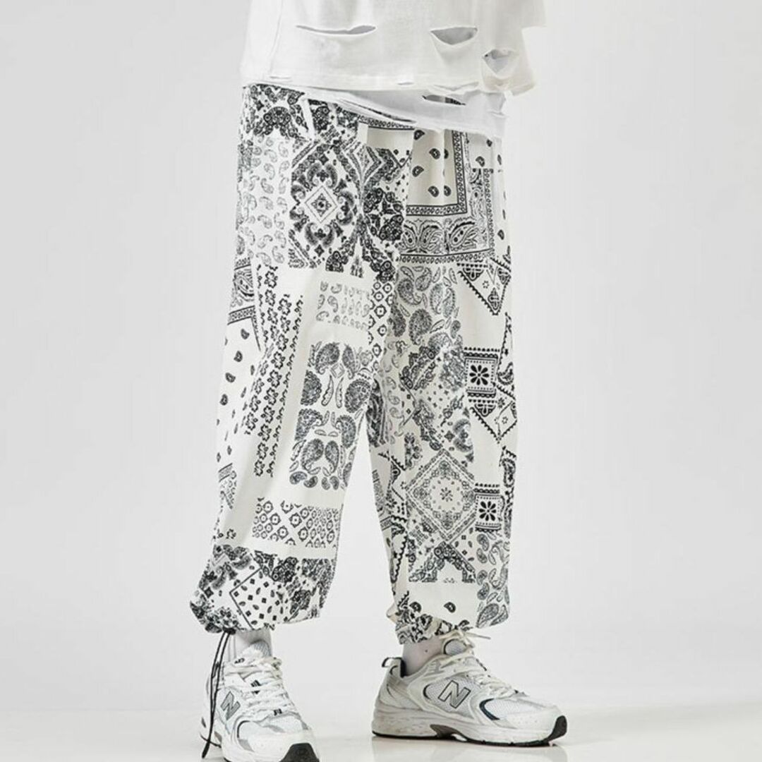 【000652L】ワイド シルエット ペイズリー ダンス衣装カーゴパンツホワイト レディースのパンツ(カジュアルパンツ)の商品写真
