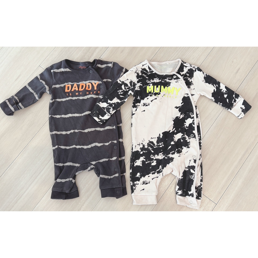 NEXT(ネクスト)のNEXT daddy mummy ロンパース2枚セット キッズ/ベビー/マタニティのベビー服(~85cm)(ロンパース)の商品写真