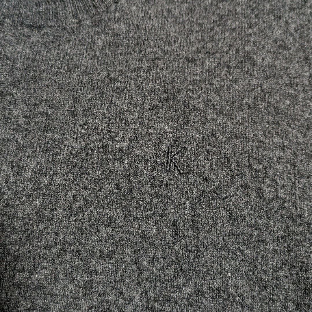 Calvin Klein(カルバンクライン)のCalvin Klein　セーター　メリノウール　メンズMサイズ　ダークグレー メンズのトップス(ニット/セーター)の商品写真