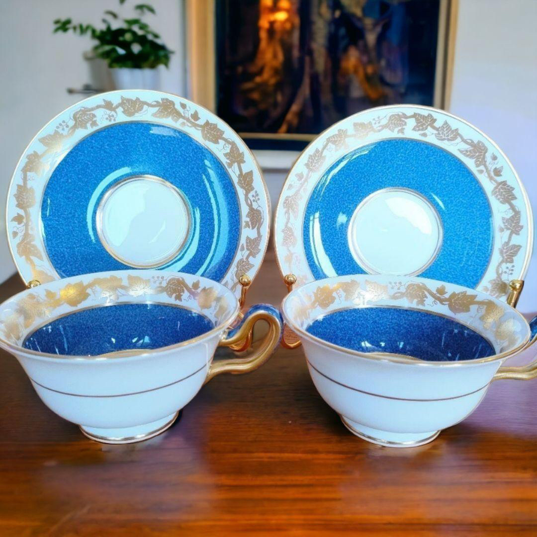 WEDGWOOD(ウェッジウッド)の美品☆ウェッジウッド ホワイトホール パウダー ブルー ゴールド 2客セット インテリア/住まい/日用品のキッチン/食器(食器)の商品写真