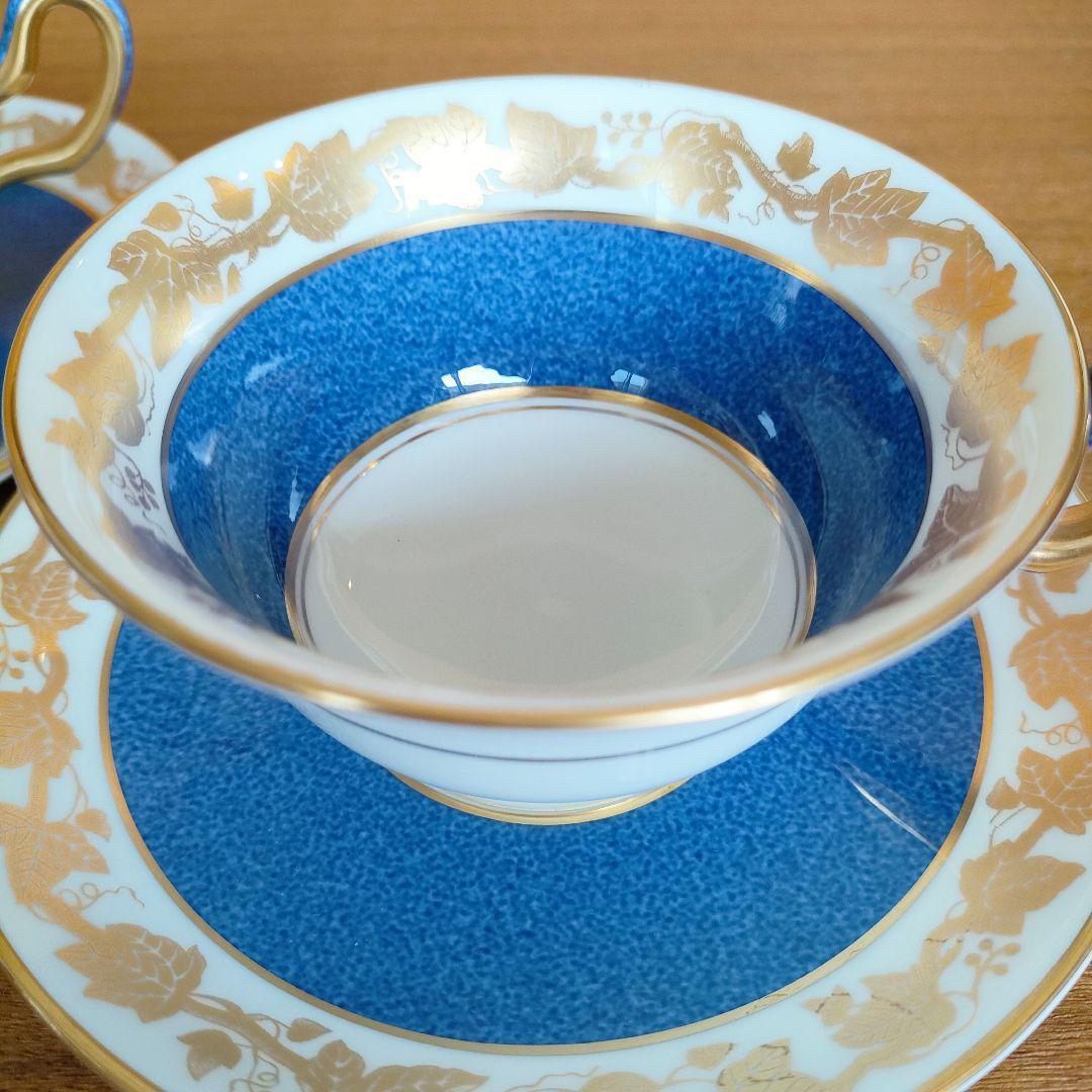 WEDGWOOD(ウェッジウッド)の美品☆ウェッジウッド ホワイトホール パウダー ブルー ゴールド 2客セット インテリア/住まい/日用品のキッチン/食器(食器)の商品写真