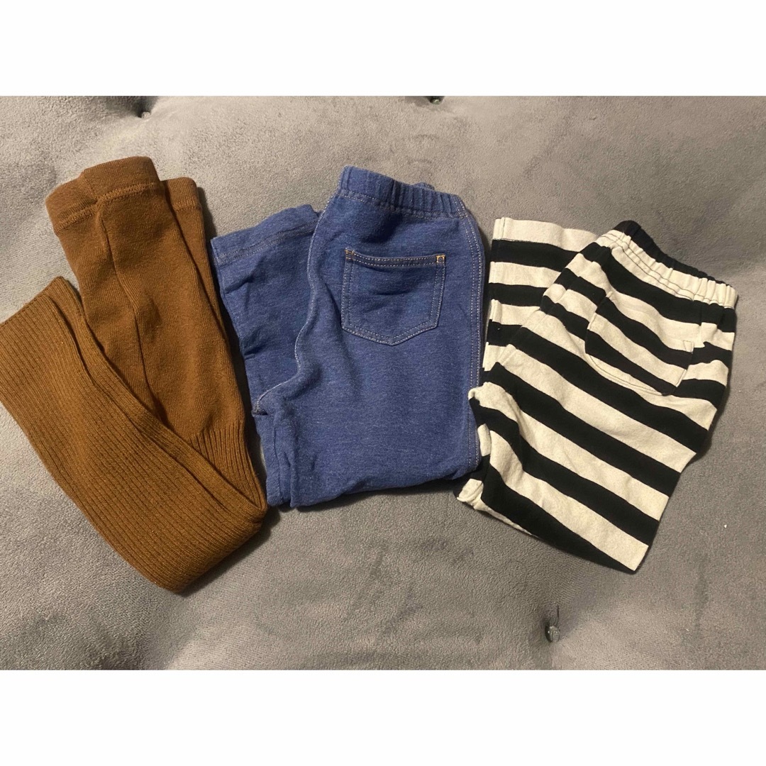 UNIQLO(ユニクロ)のユニクロ レギンス 90 ブラウンタイツセット キッズ/ベビー/マタニティのキッズ服男の子用(90cm~)(パンツ/スパッツ)の商品写真