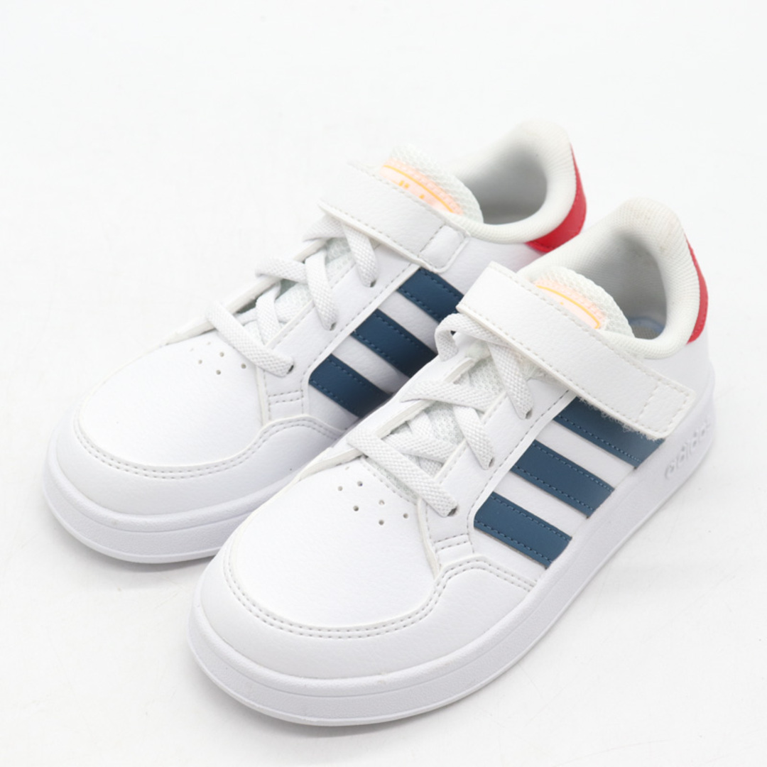 adidas(アディダス)のアディダス スニーカー 未使用 COREBREAK C GZ7643 ベルクロ 子供靴 女の子用 キッズ 男の子用 18cmサイズ ホワイト adidas キッズ/ベビー/マタニティのキッズ靴/シューズ(15cm~)(スニーカー)の商品写真