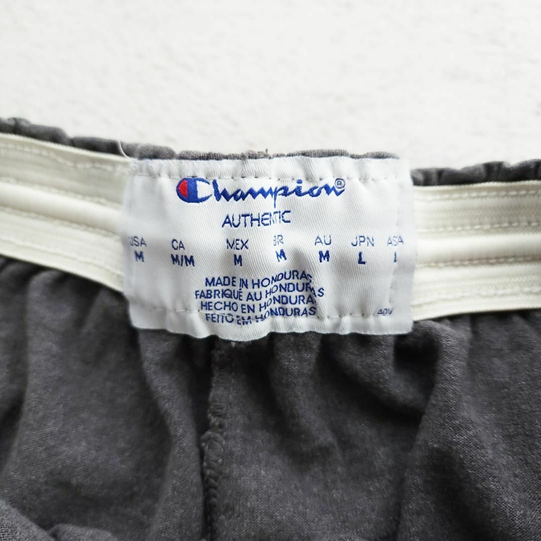 Champion(チャンピオン)のMサイズ/champion チャンピオン ショートパンツ グレー系 メンズのパンツ(ショートパンツ)の商品写真