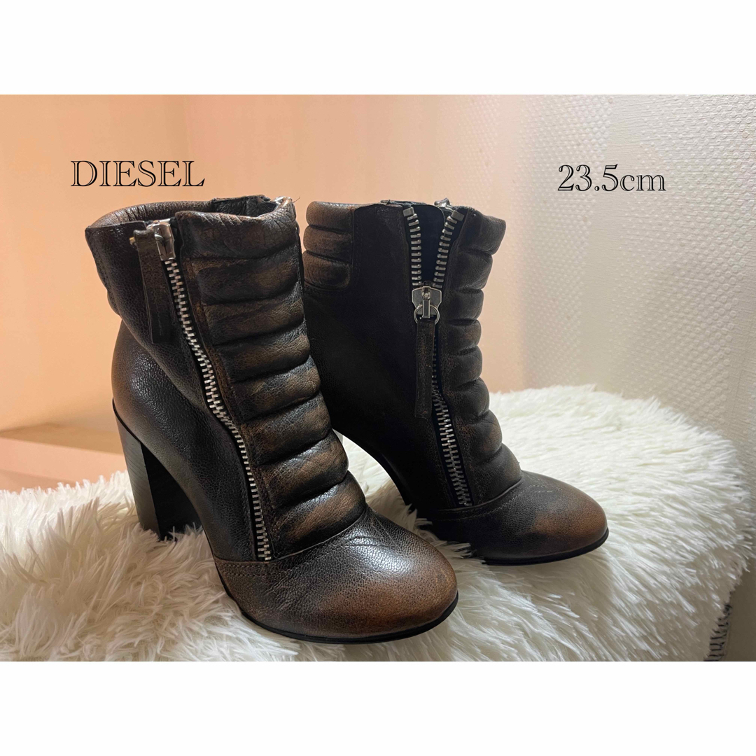 DIESEL(ディーゼル)の極美品　ディーゼル　チャンキーヒール　レザー　ショートブーツ 23.5cm レディースの靴/シューズ(ブーツ)の商品写真