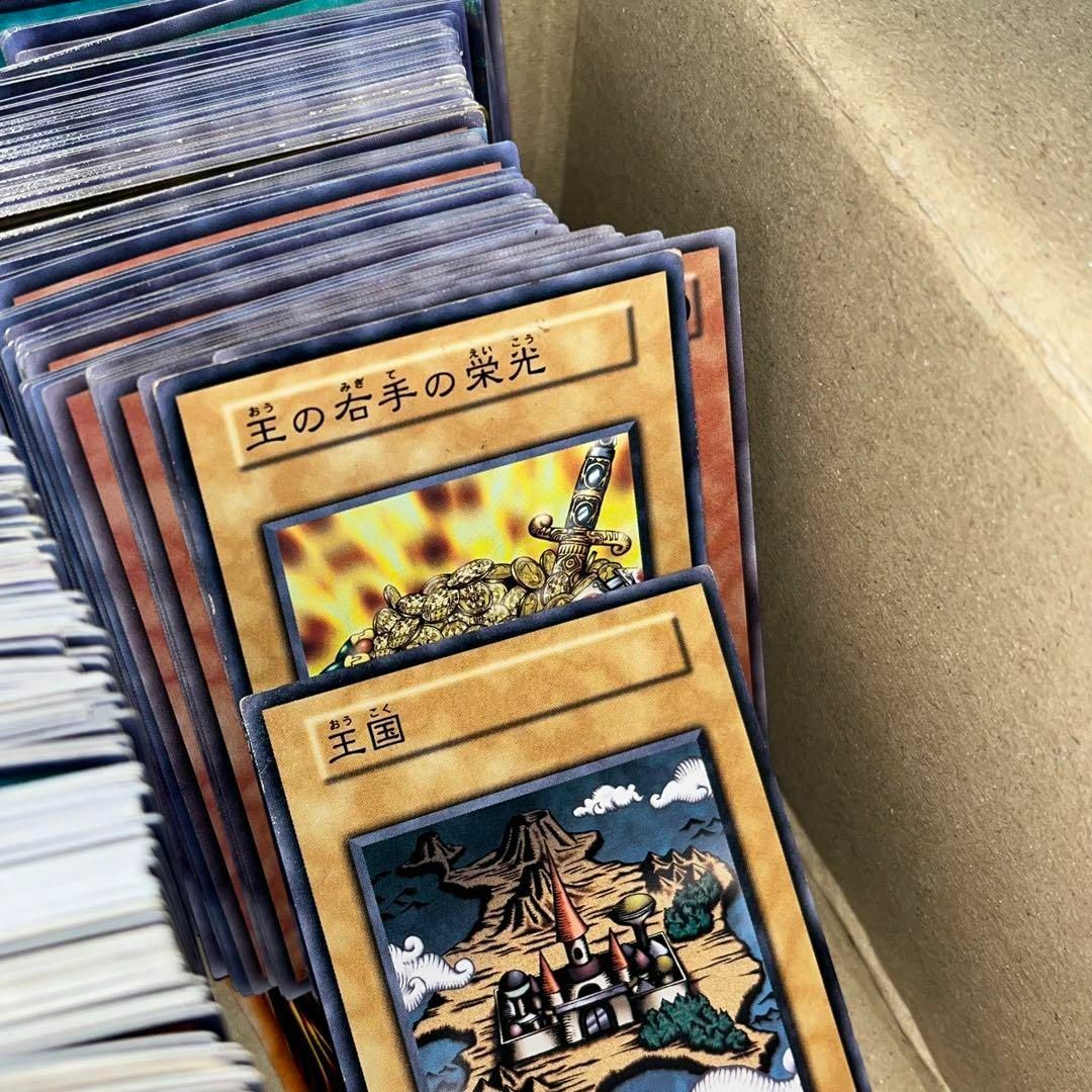 遊戯王 - 遊戯王カード レア大量 約2～3000枚 まとめ売り 引退 閉店 ...