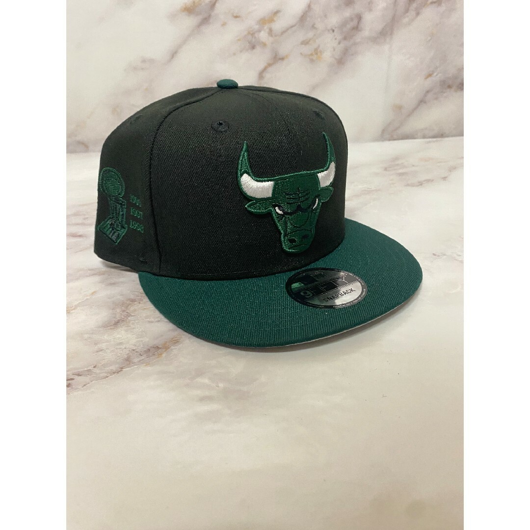 Newera 9fifty シカゴブルズ Champions ツートン キャップ