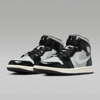 ジョーダン(Jordan Brand（NIKE）)のNIKE/ジョーダン ブランド エア ジョーダン１MID SE ウィメンズ(スニーカー)