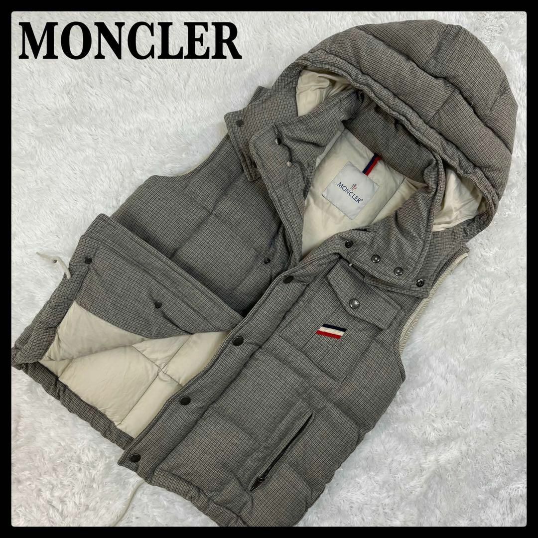 MONCLER - モンクレール☆フード付きダウンベスト ERAULT GILET 国旗