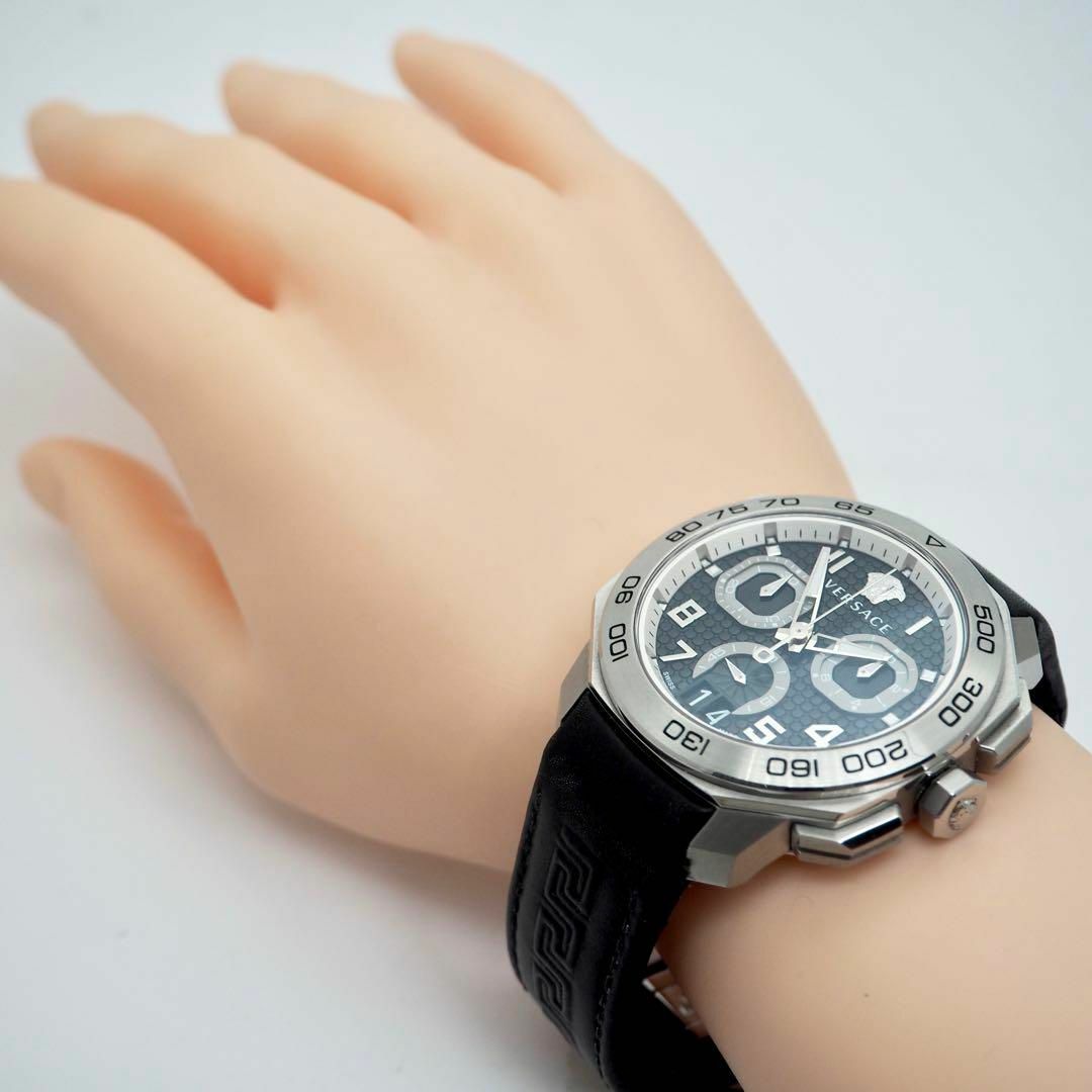 601【美品】ヴェルサーチ時計　メンズ腕時計　メデューサ　クロノグラフ　ブラック