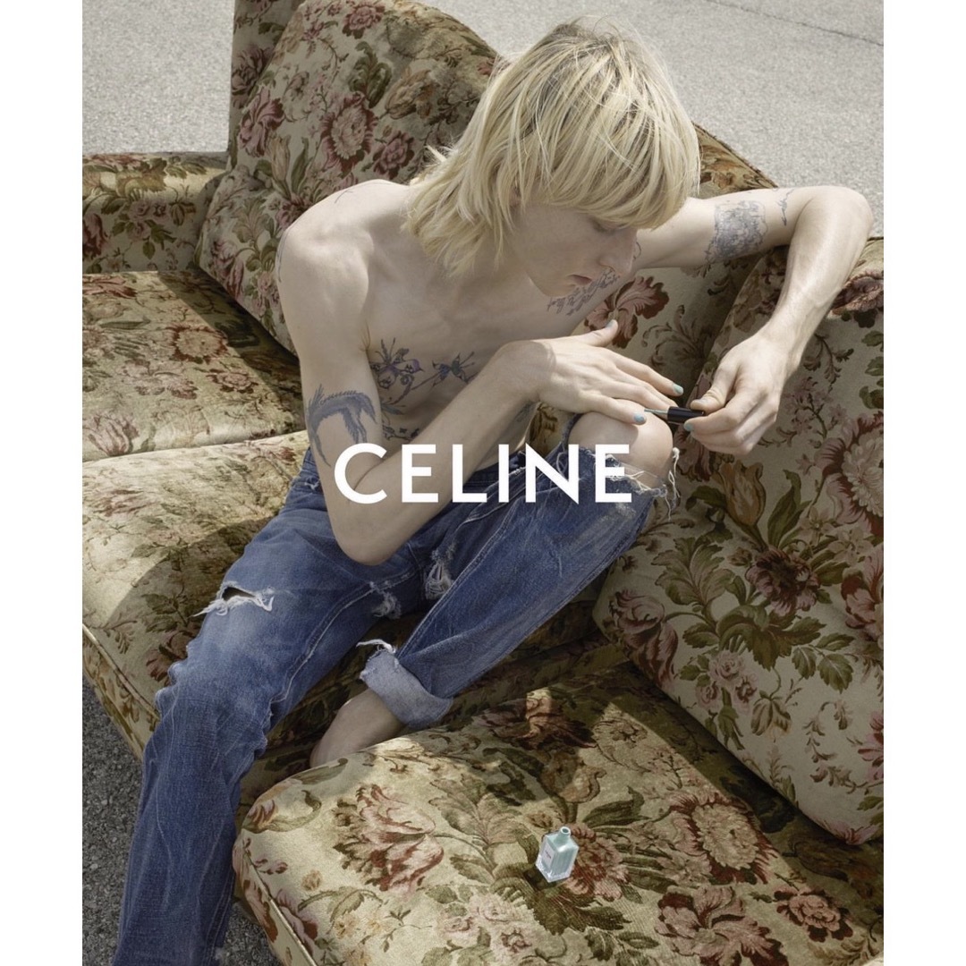 CELINE 21SS ニークラッシュトラッシュウォッシュレギュラーデニムパンツ | フリマアプリ ラクマ