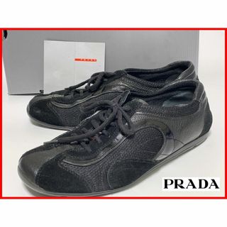 プラダ(PRADA)のプラダ 37≒24cm スニーカー 箱付 黒 エナメル D5(スニーカー)