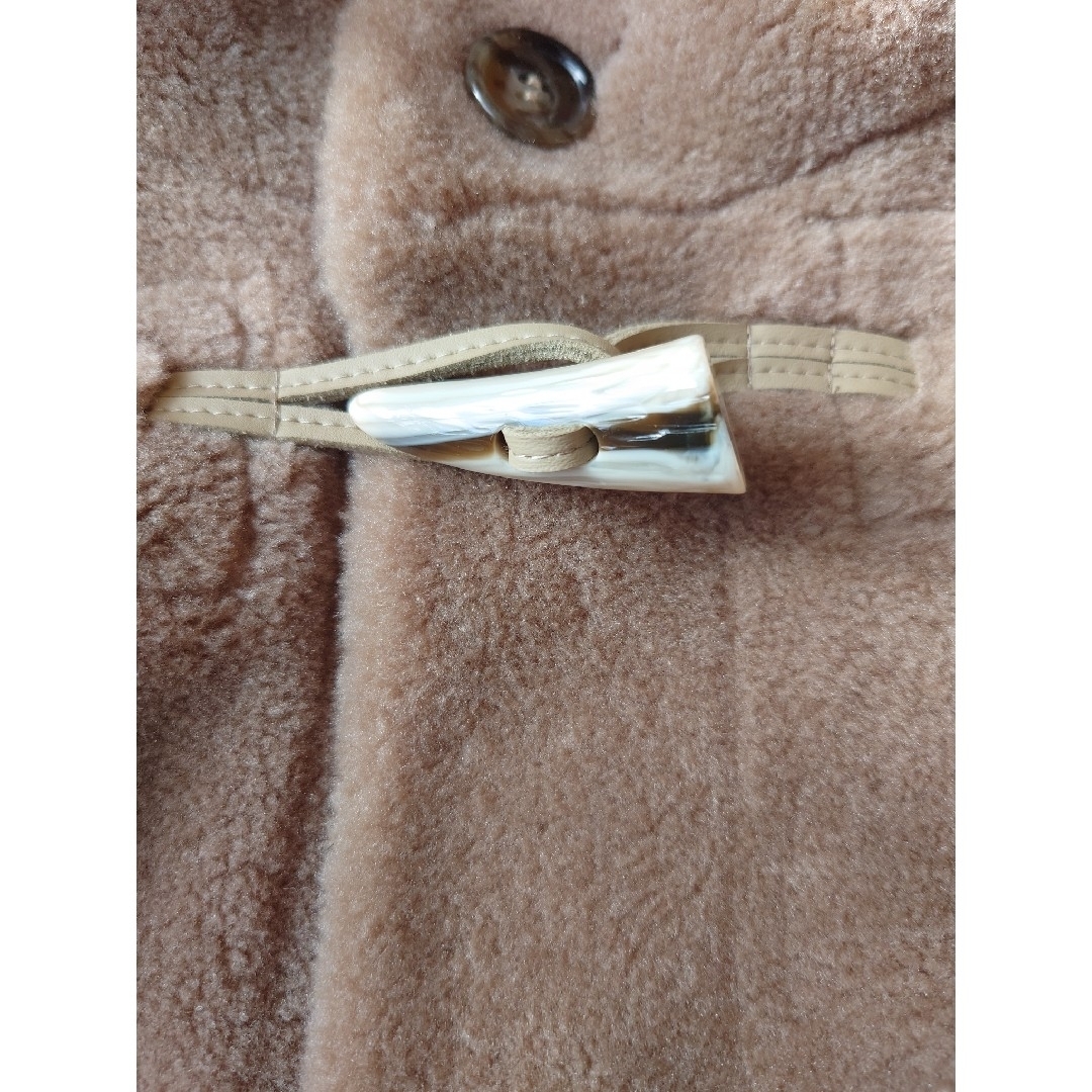 fur fur(ファーファー)のFURFUR【新品】ボアダッフルコート ベージュ レディースのジャケット/アウター(ダッフルコート)の商品写真