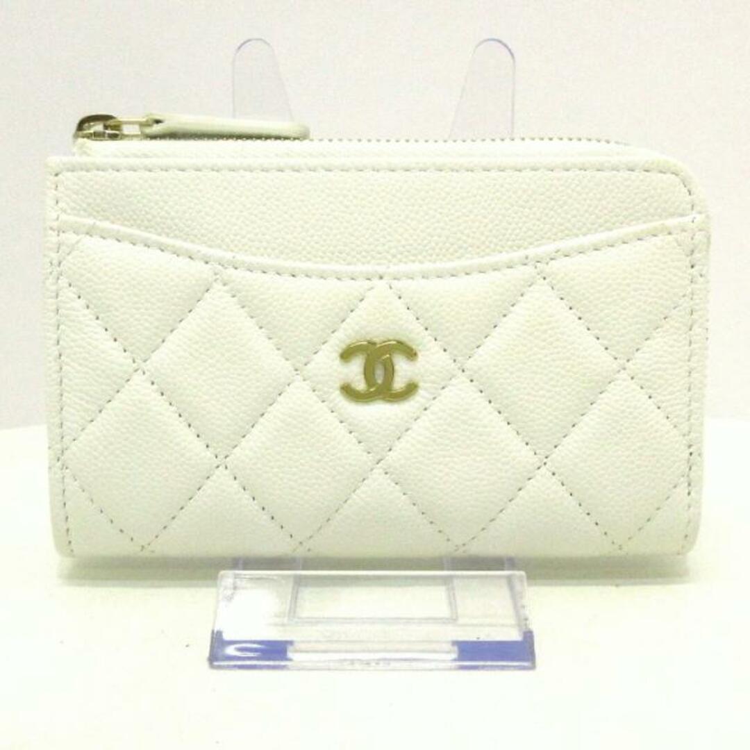 CHANEL - シャネル コインケース美品 マトラッセ 白の通販 by ブラン ...