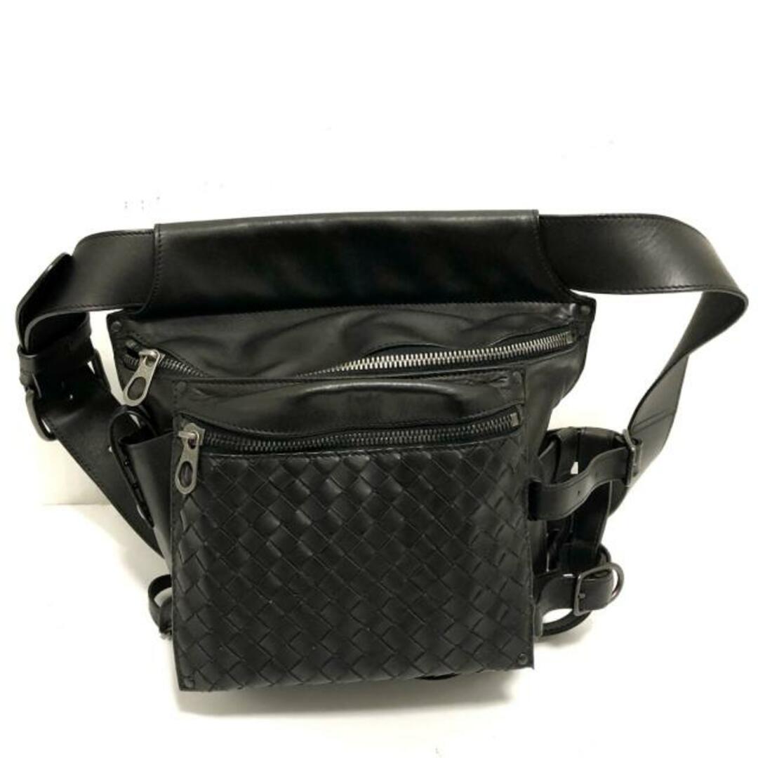 Bottega Veneta(ボッテガヴェネタ)のボッテガヴェネタ ウエストポーチ美品  黒 レディースのバッグ(ボディバッグ/ウエストポーチ)の商品写真