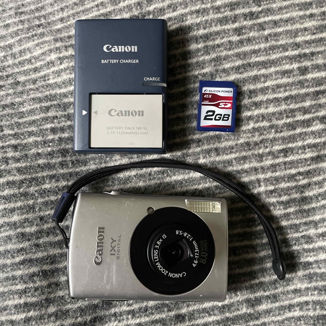 ファッションの Canon IXY Digital 910 IS デジカメ