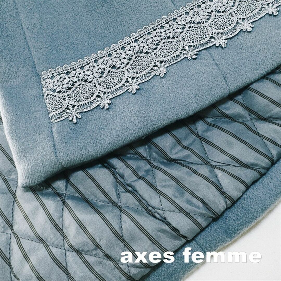 axes femme(アクシーズファム)の【axes femme】サックス 裏キルティング ロングダッフルコート Lサイズ レディースのジャケット/アウター(ダッフルコート)の商品写真