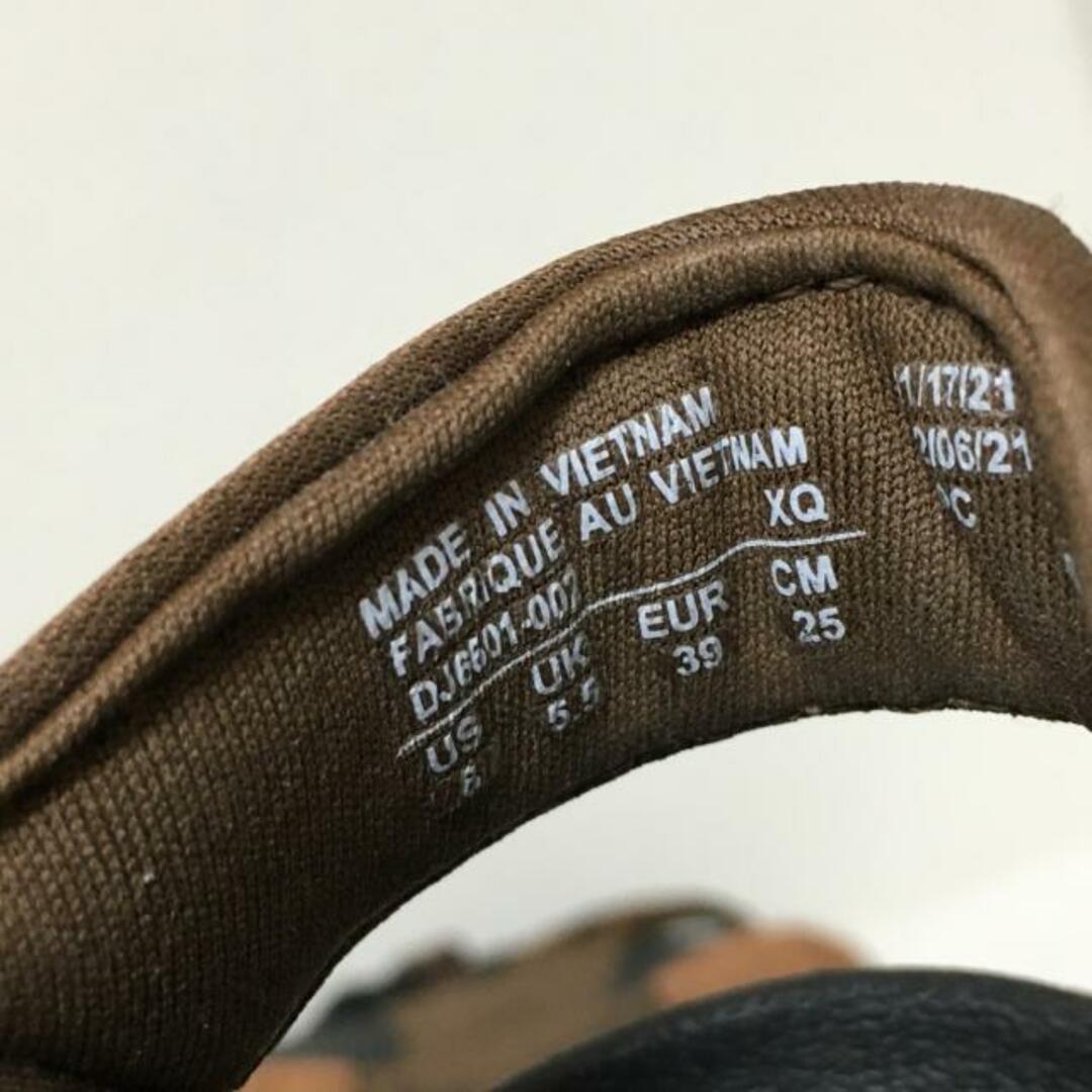 NIKE(ナイキ)のナイキ サンダル 25 レディース オニオンタ レディースの靴/シューズ(サンダル)の商品写真