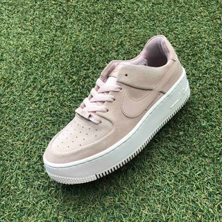 ナイキ(NIKE)の美品24.5NIKE AF-1 SAGE ナイキ エアフォースワンHW430(スニーカー)