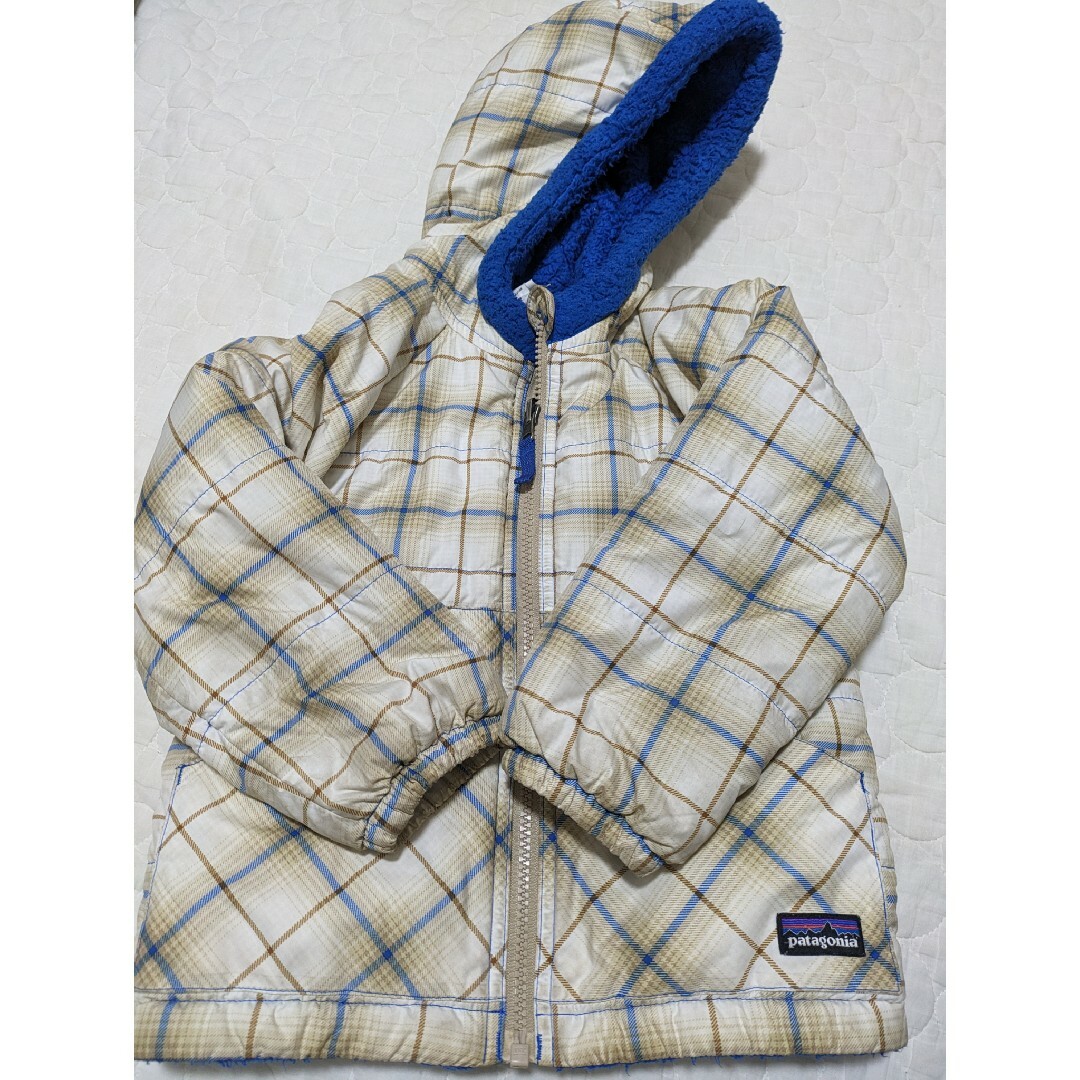 patagonia(パタゴニア)のPatagoniaキッズ中綿アウター キッズ/ベビー/マタニティのキッズ服男の子用(90cm~)(ジャケット/上着)の商品写真