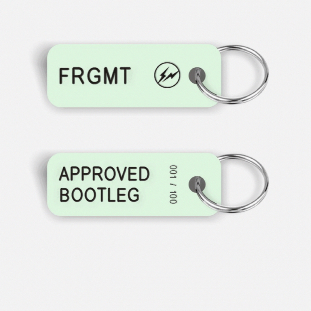 FRAGMENT(フラグメント)の[fragment] FRGMT Mini Keytag 蓄光 エンタメ/ホビーのコレクション(その他)の商品写真