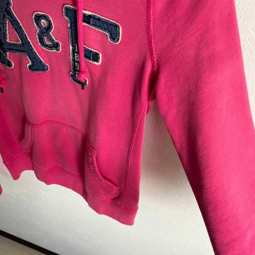 【A＆F】パーカー アバクロンビーアンドフィッチ フード付き ピンク レディースのトップス(パーカー)の商品写真
