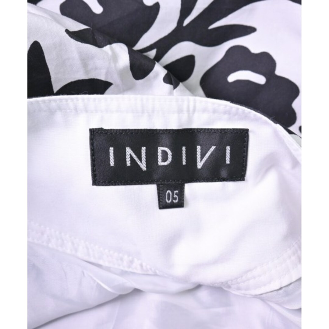 INDIVI(インディヴィ)のINDIVI ロング・マキシ丈スカート 5(XS位) 黒x白(総柄) 【古着】【中古】 レディースのスカート(ロングスカート)の商品写真