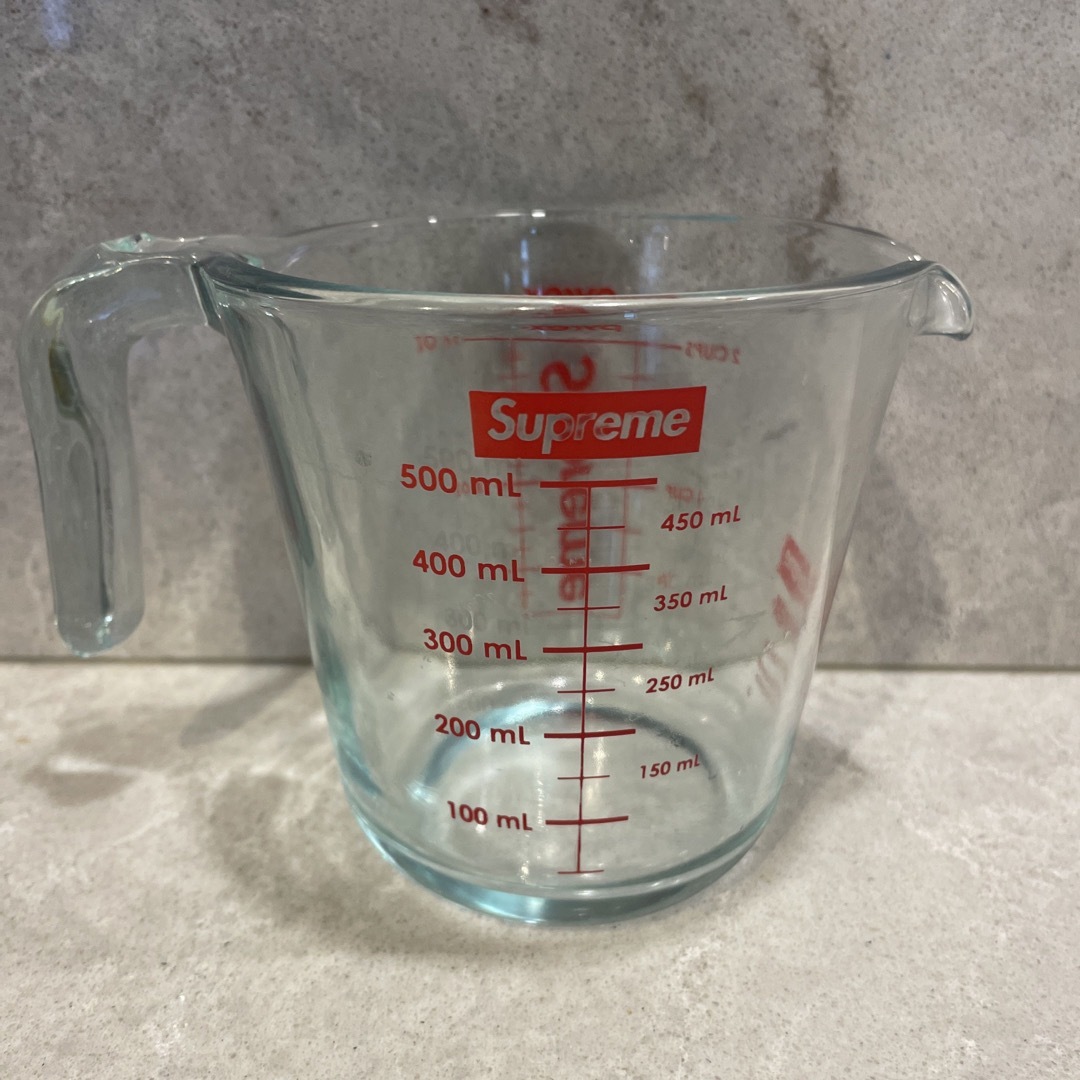 Pyrex(パイレックス)のPyrex Supreme 計量カップ インテリア/住まい/日用品のキッチン/食器(調理道具/製菓道具)の商品写真