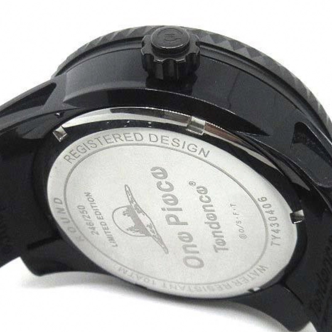 Tendence(テンデンス)のTendence  テンデンス×ワンピース  コラボ 腕時計  シャンクス 限定 メンズの時計(腕時計(アナログ))の商品写真