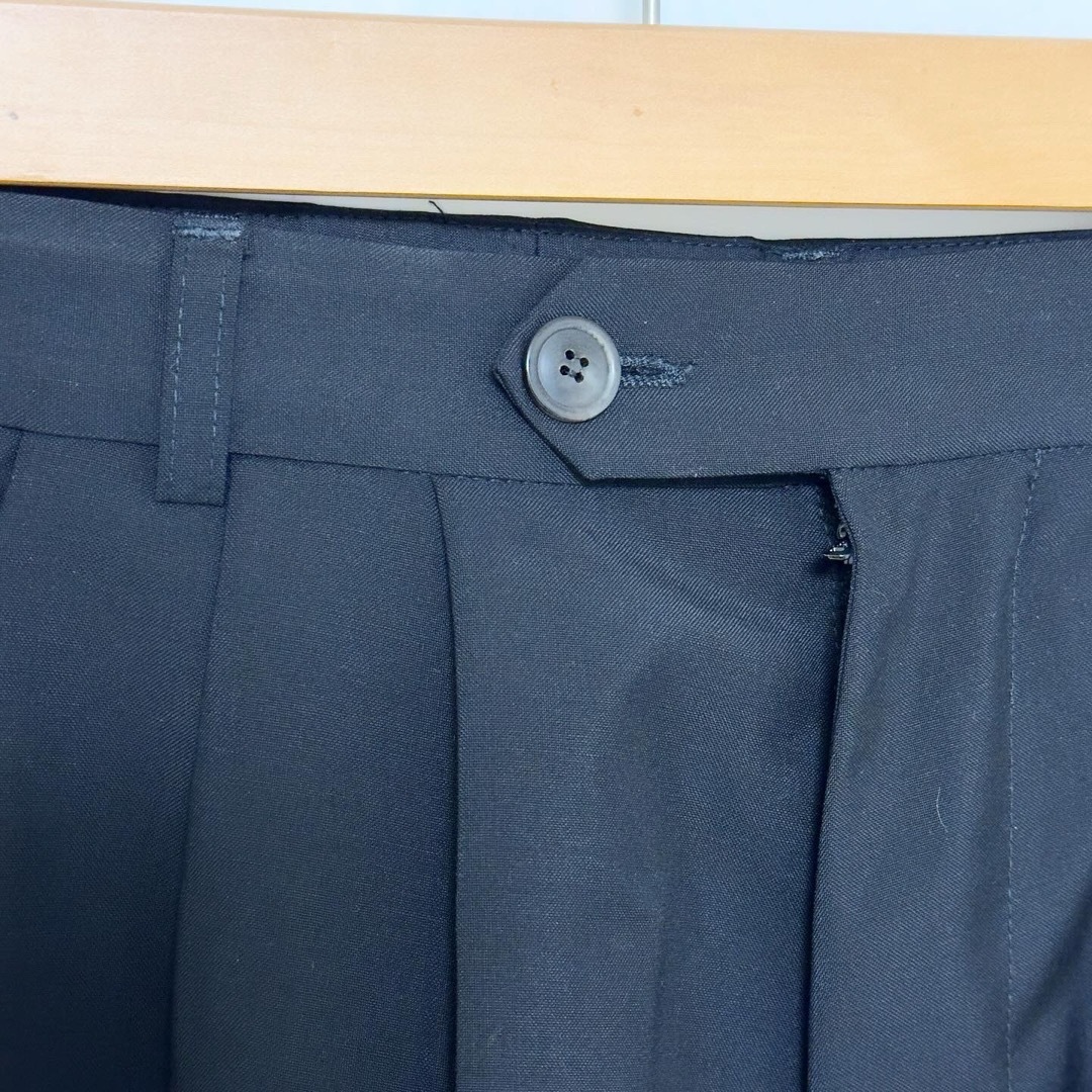 lownn ORO TROUSER トラウザー 2タック ブラック 46 タグ付 メンズのパンツ(スラックス)の商品写真