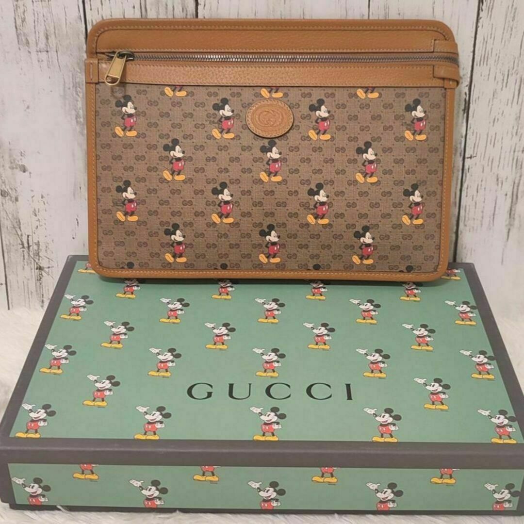 Gucci - ☆未使用に近い☆GUCCI クラッチバッグ ミッキー セカンド