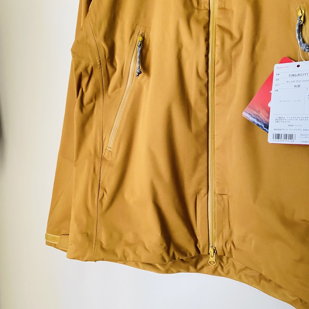 MARMOT】マーモット 四角友里コラボ ソフトシェルジャケット(新品) MARMOT】マーモット 四角友里コラボ ソフトシェルジャケット(新品)