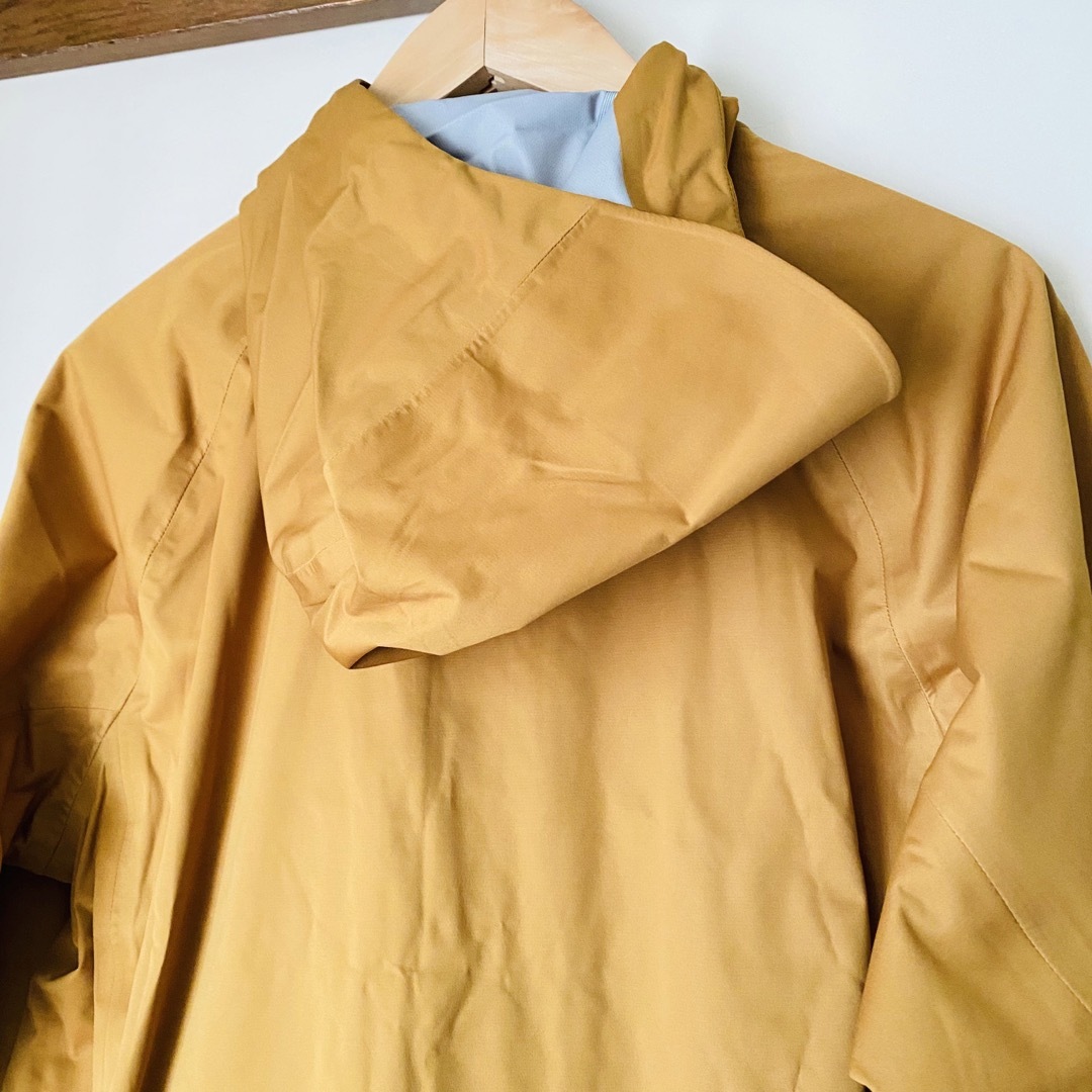 MARMOT】マーモット 四角友里コラボ ソフトシェルジャケット(新品) MARMOT】マーモット 四角友里コラボ ソフトシェルジャケット(新品)