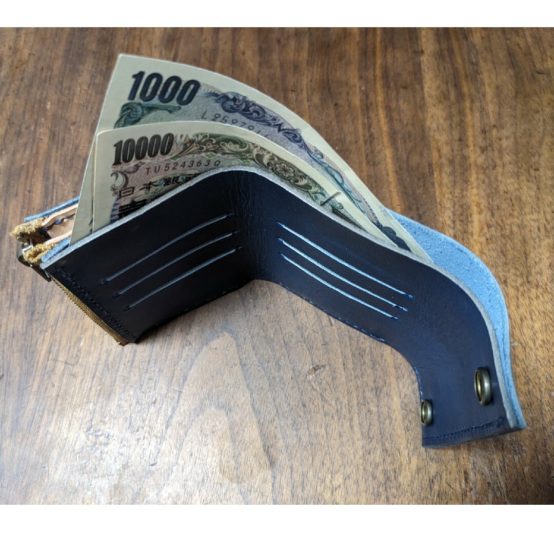ミニレザーウォレット　三つ折り財布　本革　ハンドメイド　ジャパンブルー メンズのファッション小物(折り財布)の商品写真