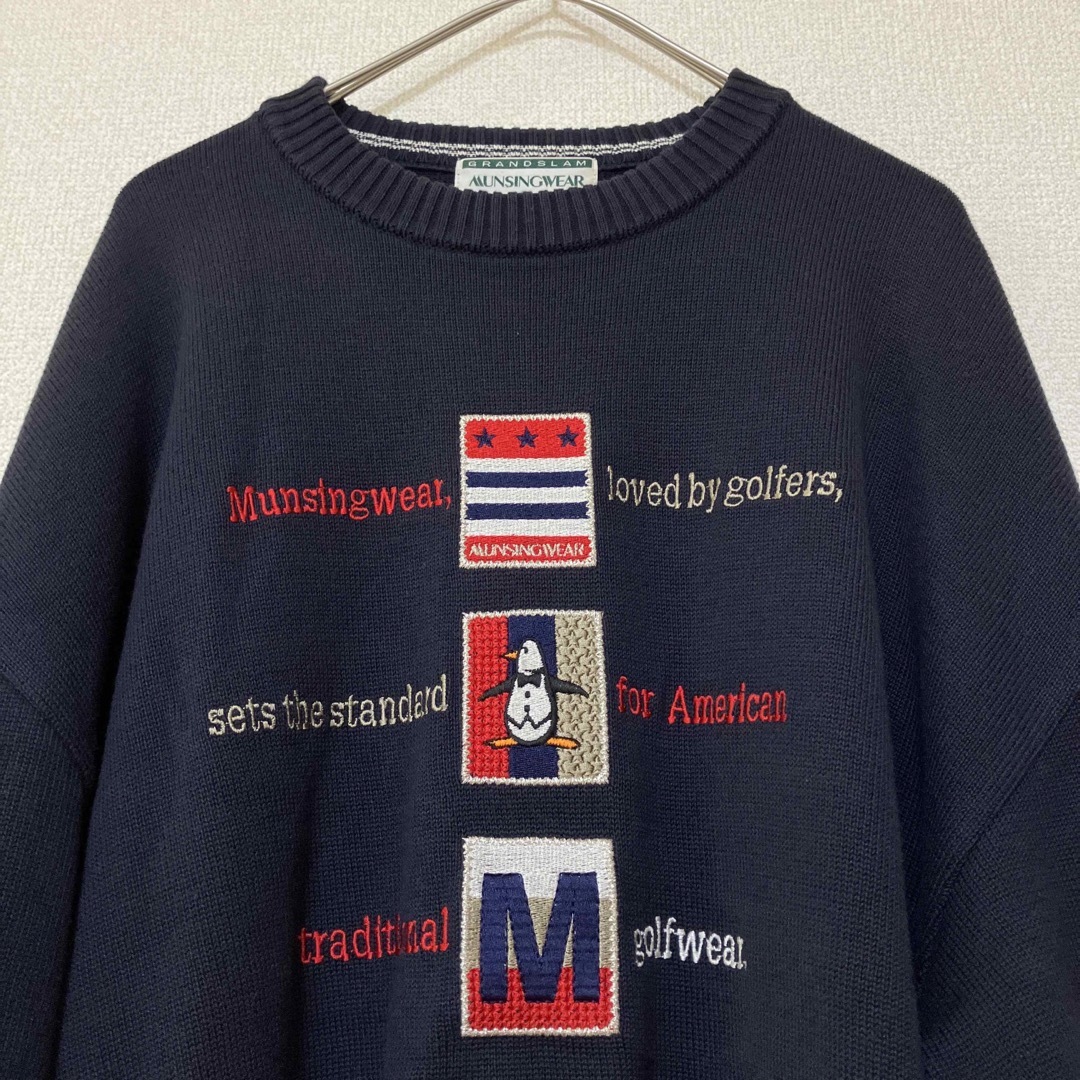 Munsingwear(マンシングウェア)のマンシングウェア  ニット　セーター　メンズ　ロゴ刺繍　ネイビー　SAサイズ スポーツ/アウトドアのゴルフ(ウエア)の商品写真