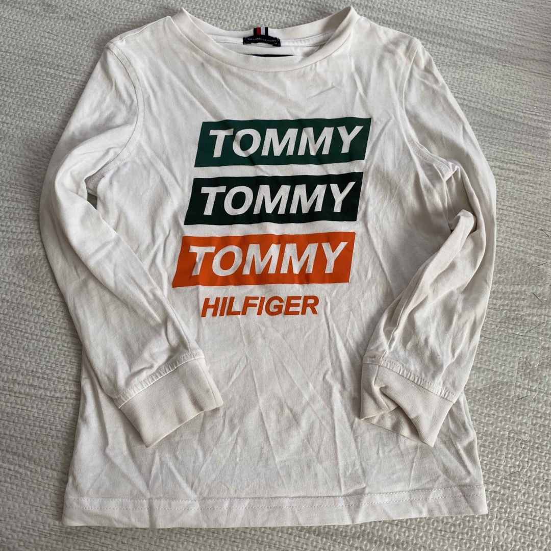 TOMMY(トミー)のTOMMY 長袖 キッズ/ベビー/マタニティのキッズ服女の子用(90cm~)(Tシャツ/カットソー)の商品写真
