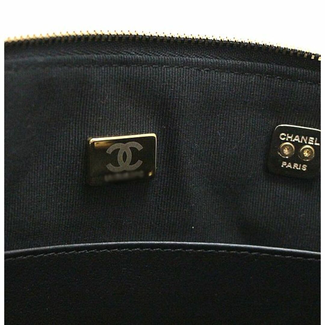 CHANEL - 【広尾店】極美品 シャネル CHANEL 2023SS スモール