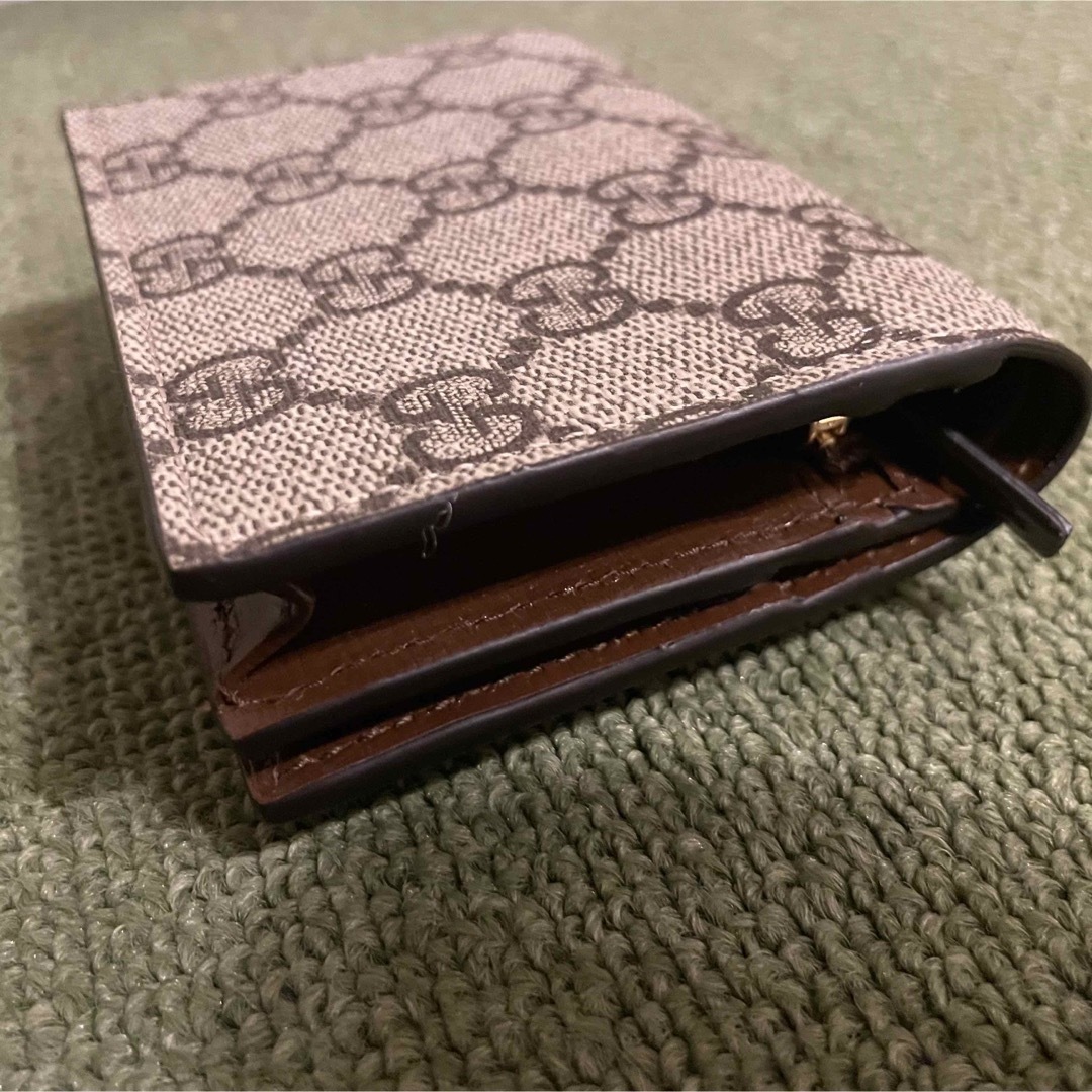 Gucci - 美品 GUCCI ハート モチーフ付き カードケース ウォレット