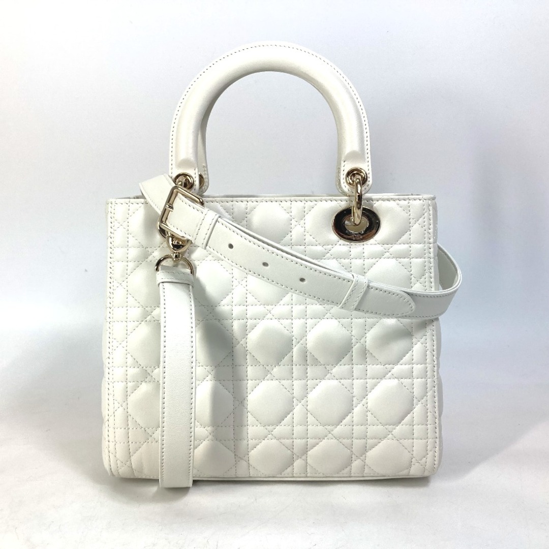 Dior(ディオール)のディオール Dior レディディオール カナージュ M0565ONGE_M030 LADY DIOR ミディアム 2WAY ショルダーバッグ 斜め掛け ハンドバッグ ラムスキン ホワイト 未使用 レディースのバッグ(ハンドバッグ)の商品写真