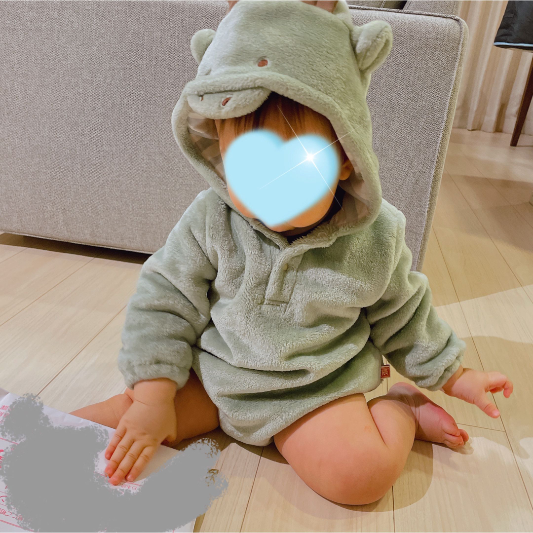 BABiESRUS(ベビーザラス)の辰年ロンパース キッズ/ベビー/マタニティのベビー服(~85cm)(ロンパース)の商品写真