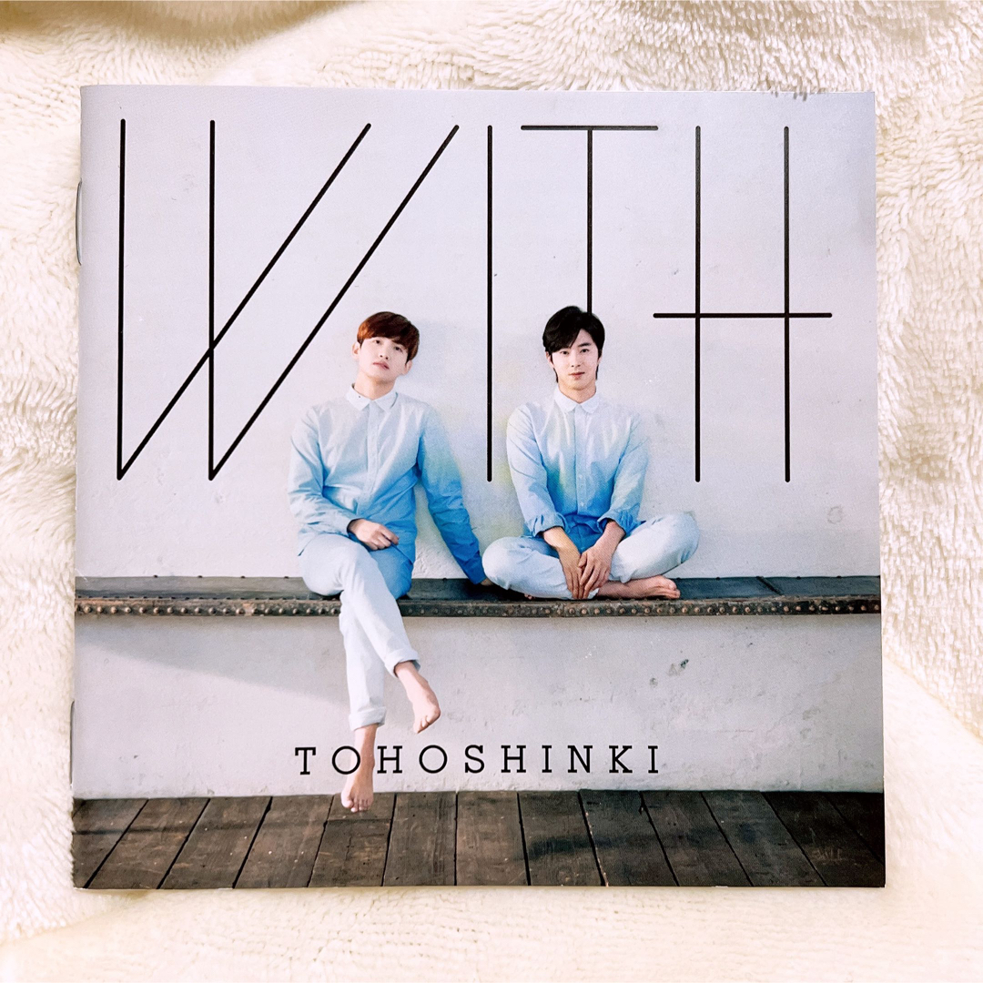 東方神起(トウホウシンキ)のKPOP 東方神起　アルバム　WITH エンタメ/ホビーのCD(K-POP/アジア)の商品写真