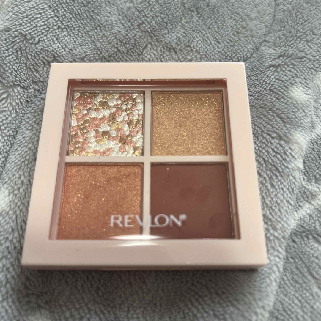 REVLON(レブロン)のレブロン ダズルアイシャドウクアッド 002サンセットブリック コスメ/美容のベースメイク/化粧品(アイシャドウ)の商品写真
